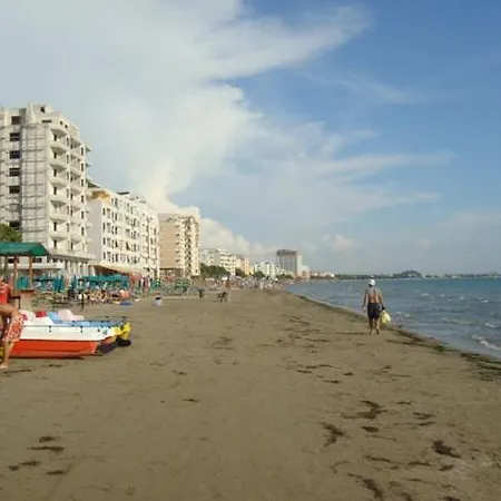 Vendégház M Vera With Kitchen And Durrës