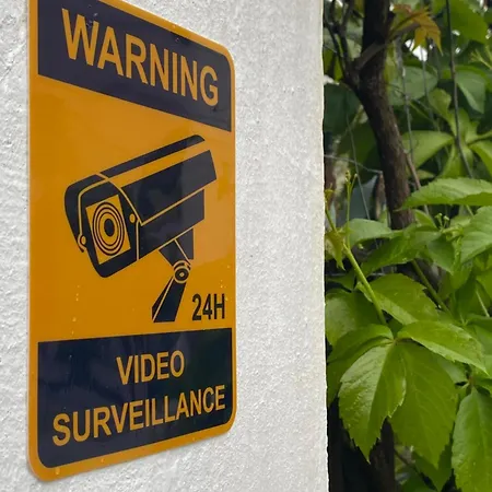 M Vera With Kitchen And Pensionat