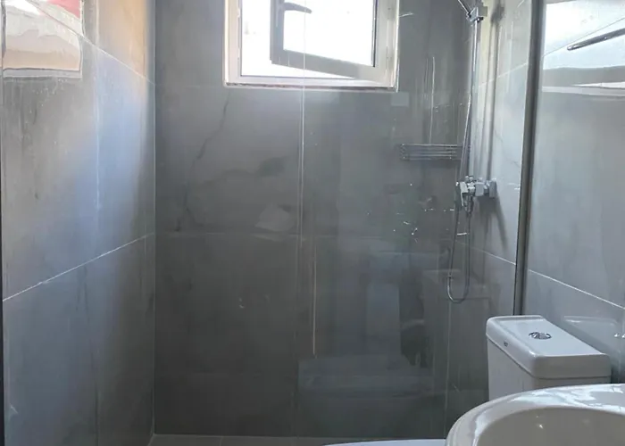 M Vera With Kitchen And 3* Durrës