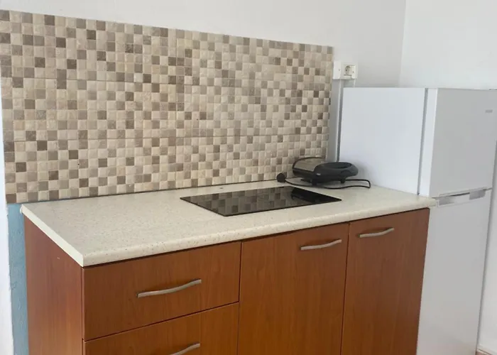 ゲストハウス M Vera With Kitchen And ドゥラス