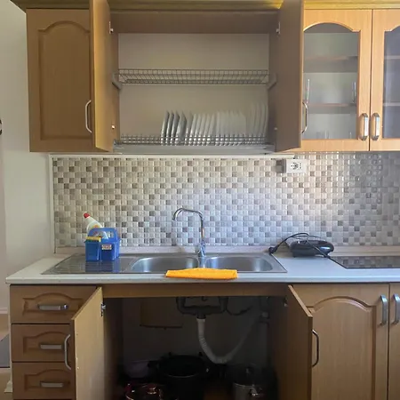 招待所 M Vera With Kitchen And